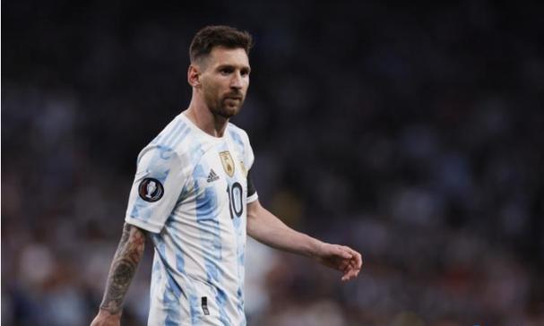 没颜值没背景!黄渤却赢